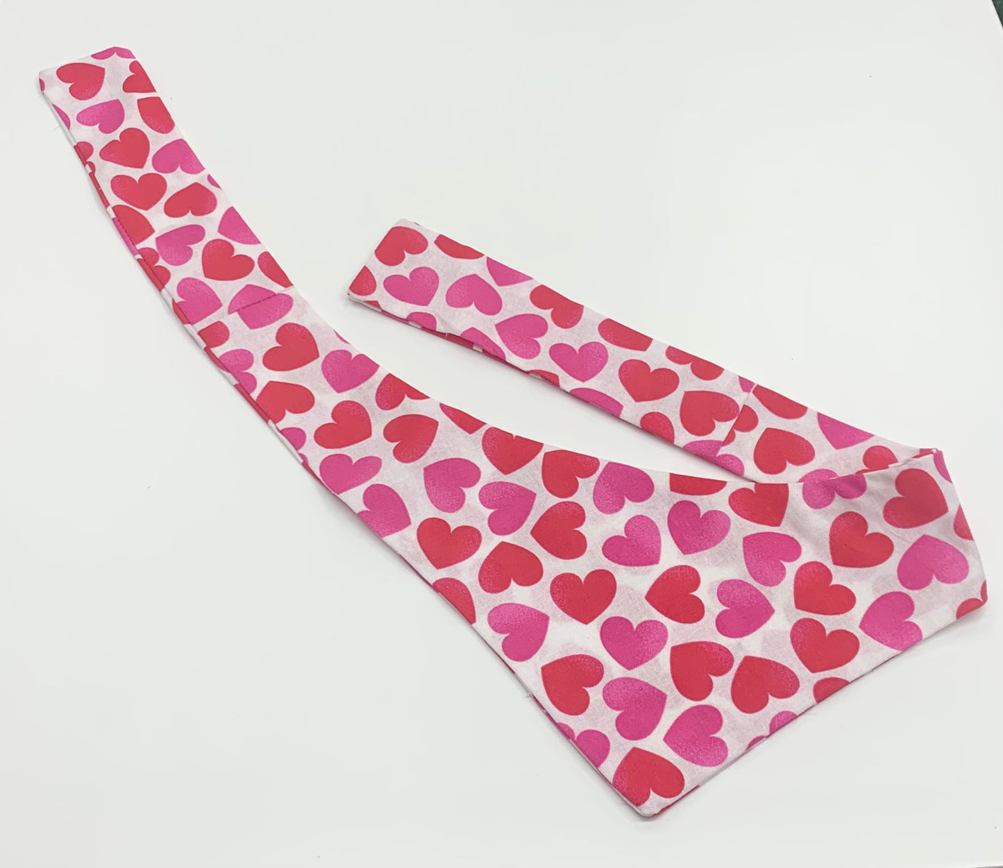 Handmade one of a kind bandana hearts pink red 100% cotton. Great for valentines. Cats dogs pets