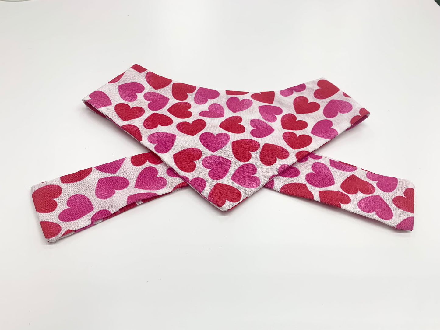 Handmade one of a kind bandana hearts pink red 100% cotton. Great for valentines. Cats dogs pets