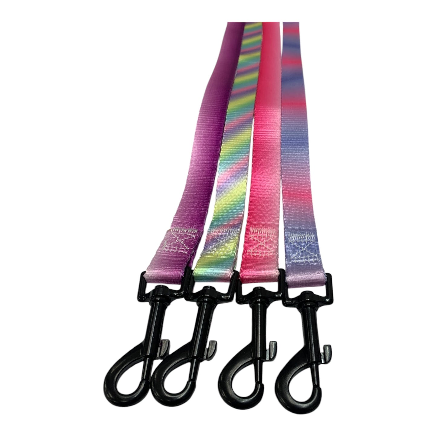 Durable and chic dog leash in four different colors