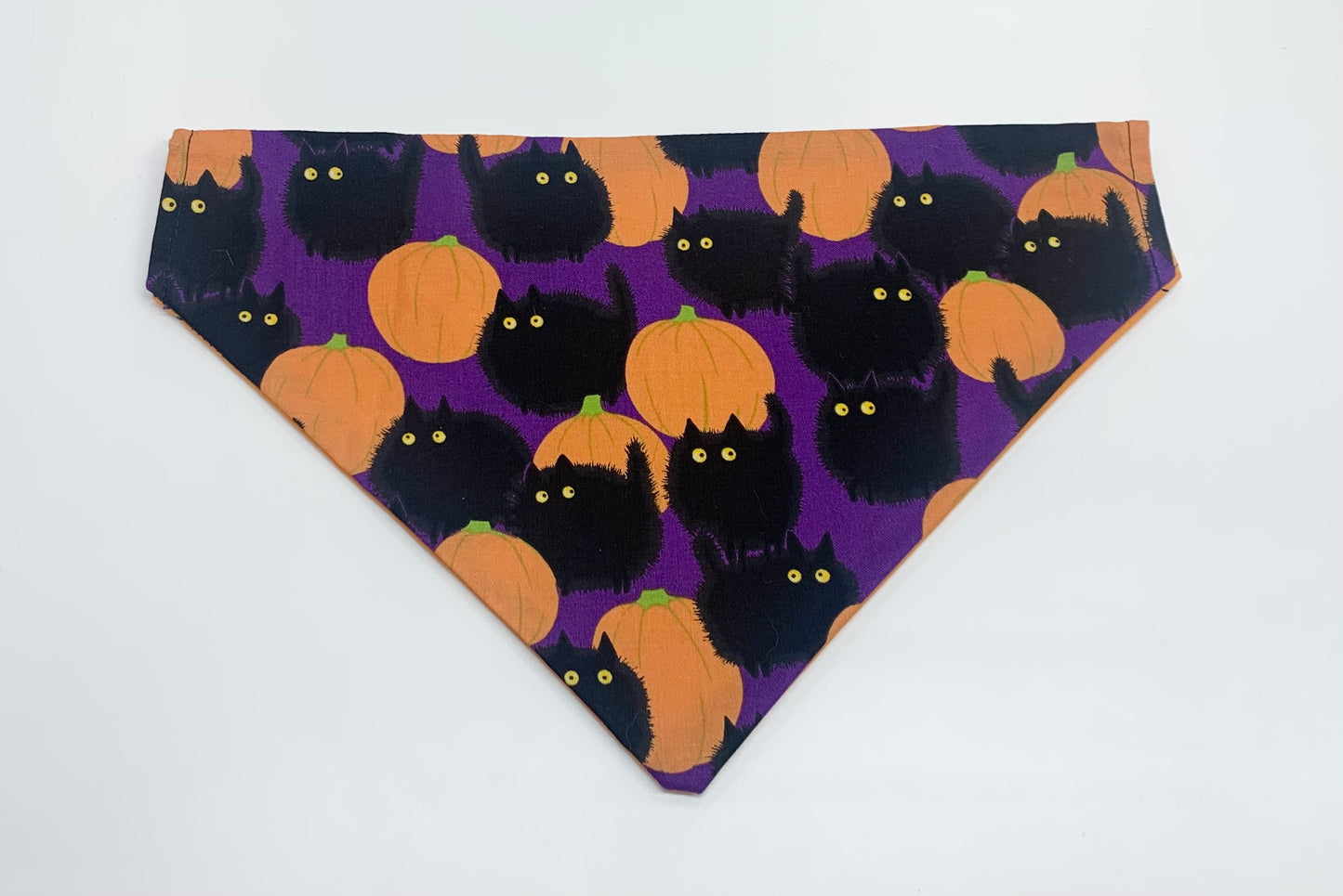 Handmade halloween dog bandana cute black cats pumpkin